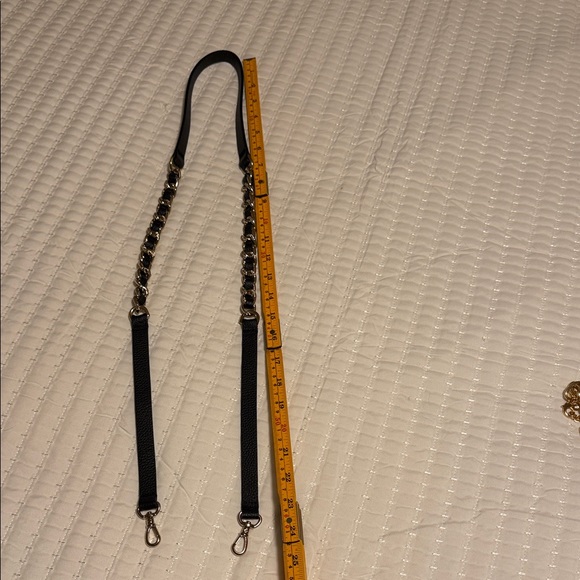 Elegant Bandolier Black and Gold Chain Strap - Picture 4 of 4